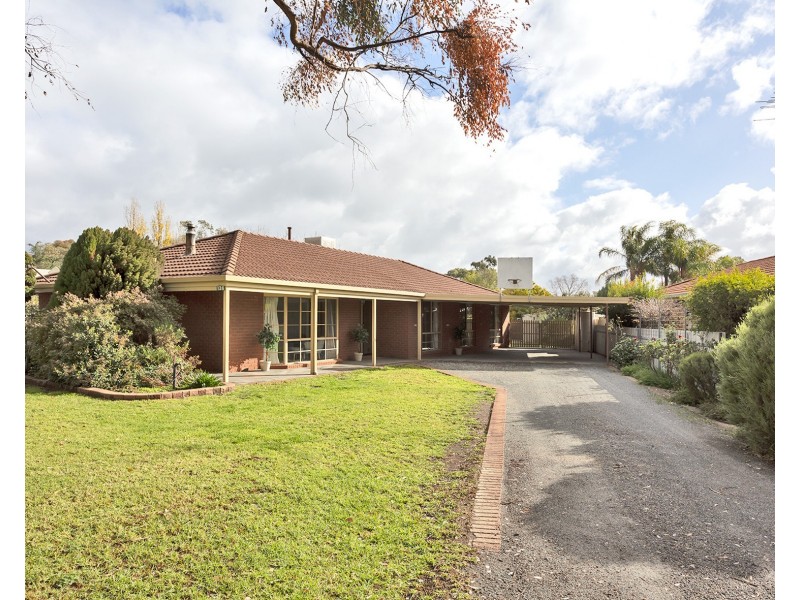 136 Dight Street, Jindera NSW 2642