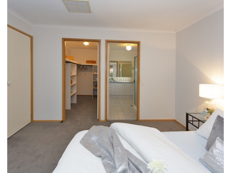 136 Dight Street, Jindera NSW 2642