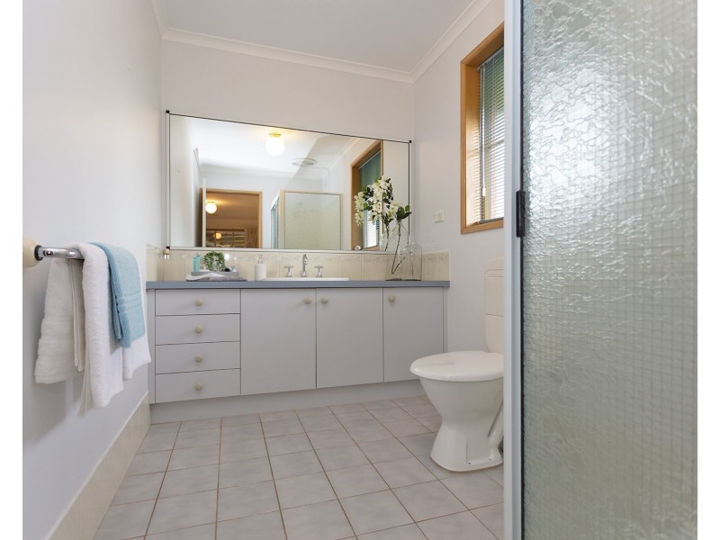 136 Dight Street, Jindera NSW 2642