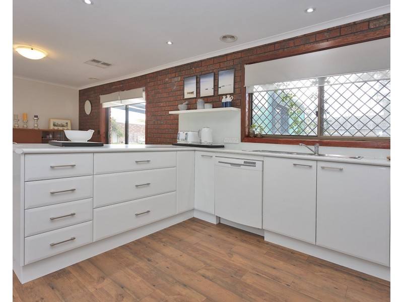 583 Prune Street, Lavington NSW 2641