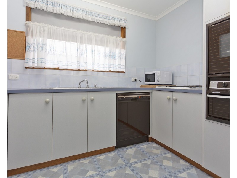 1/615 Prune Street, Lavington NSW 2641