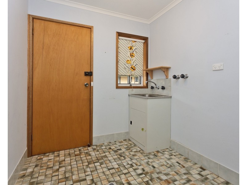 1/615 Prune Street, Lavington NSW 2641