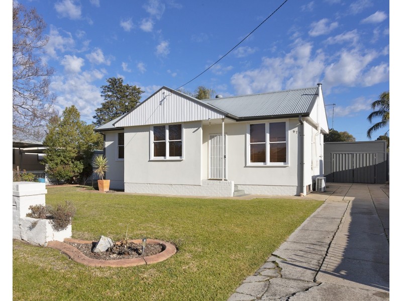 971 Teal Street, North Albury NSW 2640