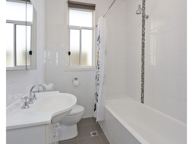 971 Teal Street, North Albury NSW 2640