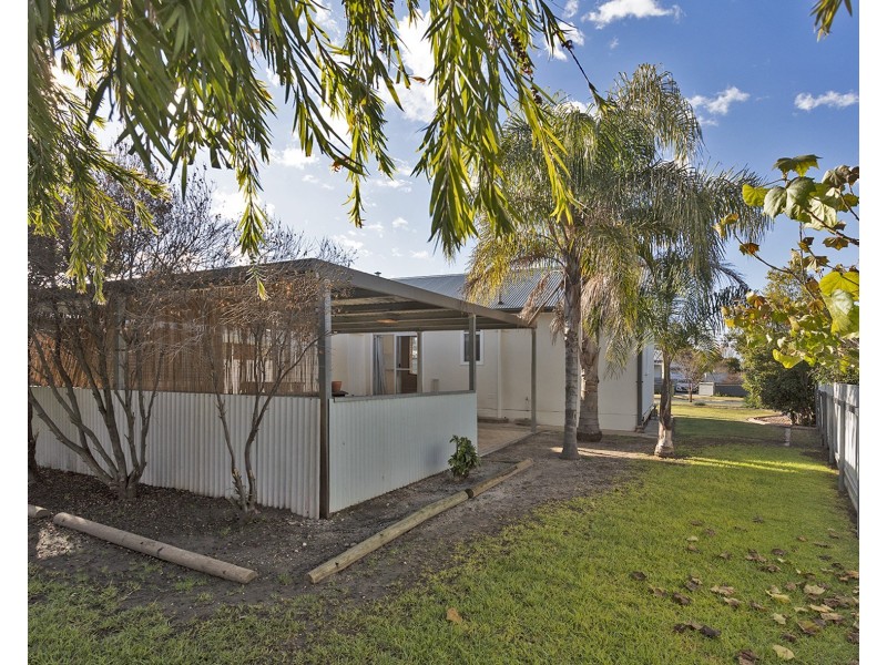 971 Teal Street, North Albury NSW 2640