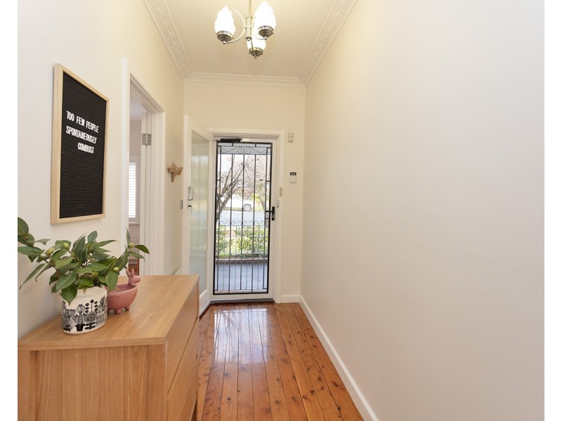 234 Walsh Street, East Albury NSW 2640
