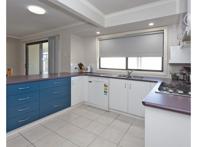 15 Donnolley Court, Lavington NSW 2641