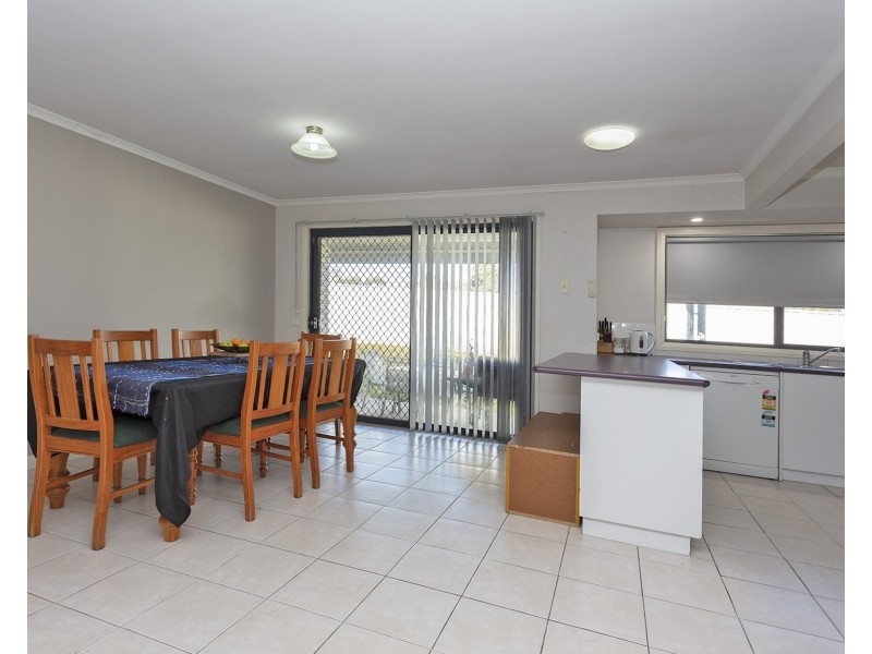15 Donnolley Court, Lavington NSW 2641