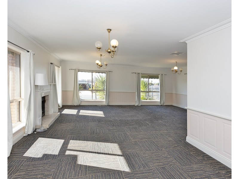 1045 Bunton Street, North Albury NSW 2640