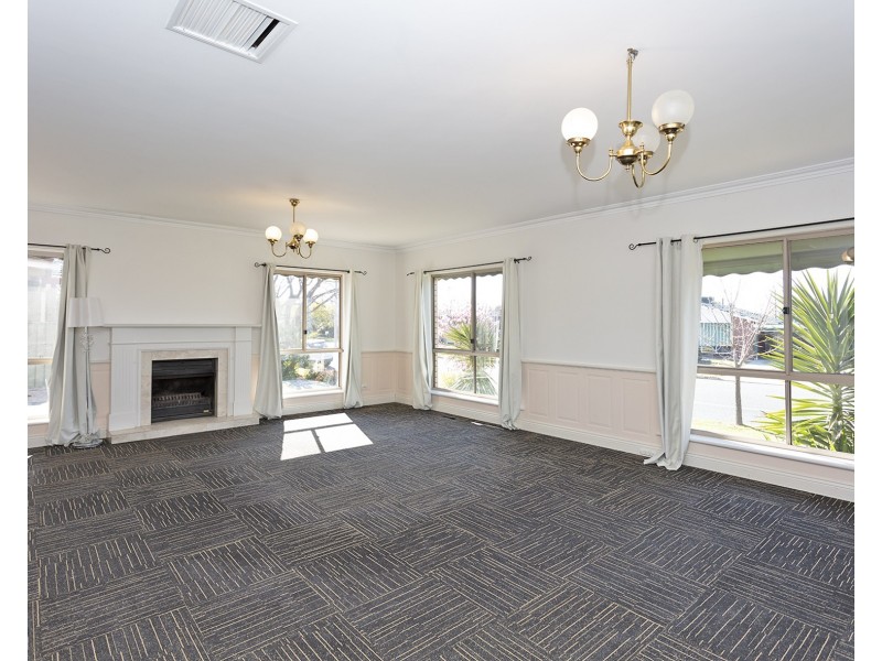 1045 Bunton Street, North Albury NSW 2640