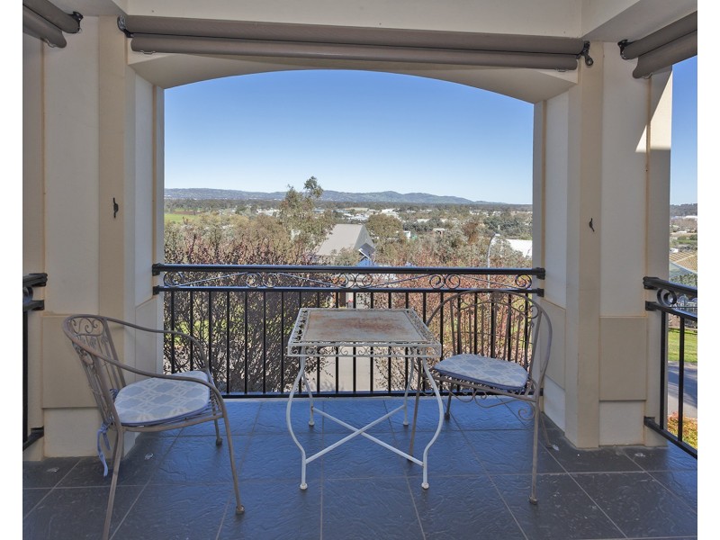 2 Rosella Ridge, East Albury NSW 2640