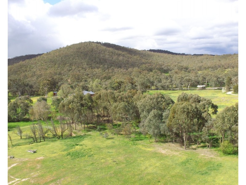 26 Thiseldo Lane, Hamilton Valley NSW 2641