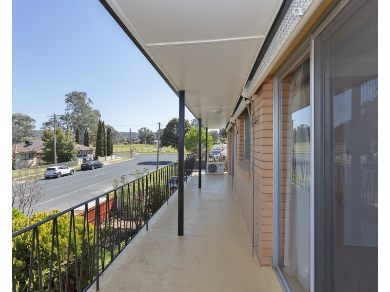 518 Kotthoff Street, Lavington NSW 2641