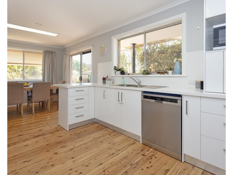 518 Kotthoff Street, Lavington NSW 2641