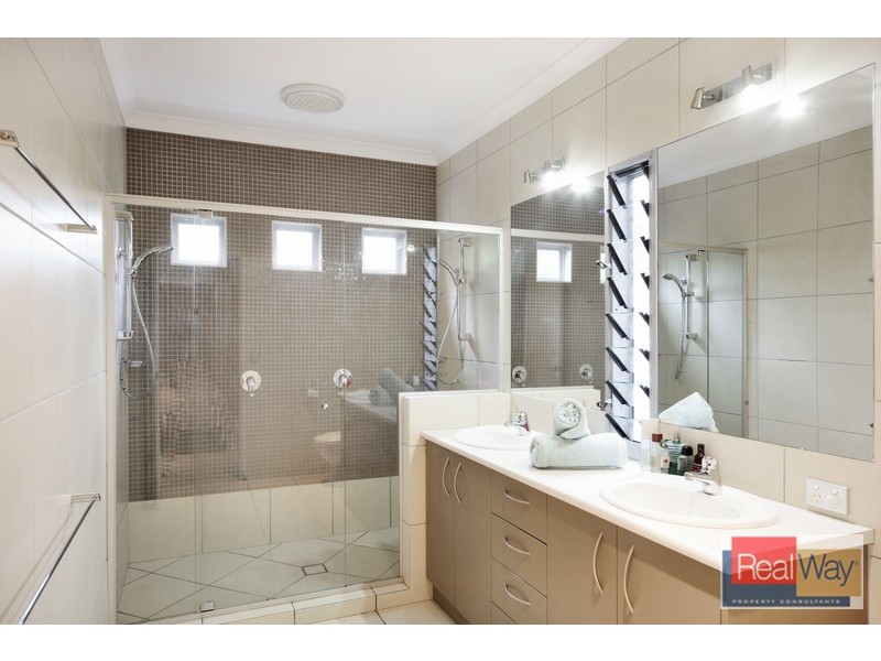 22 Sunset Drive, Little Mountain QLD 4551