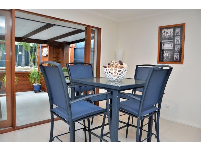 16 Roderick Street, Moffat Beach QLD 4551