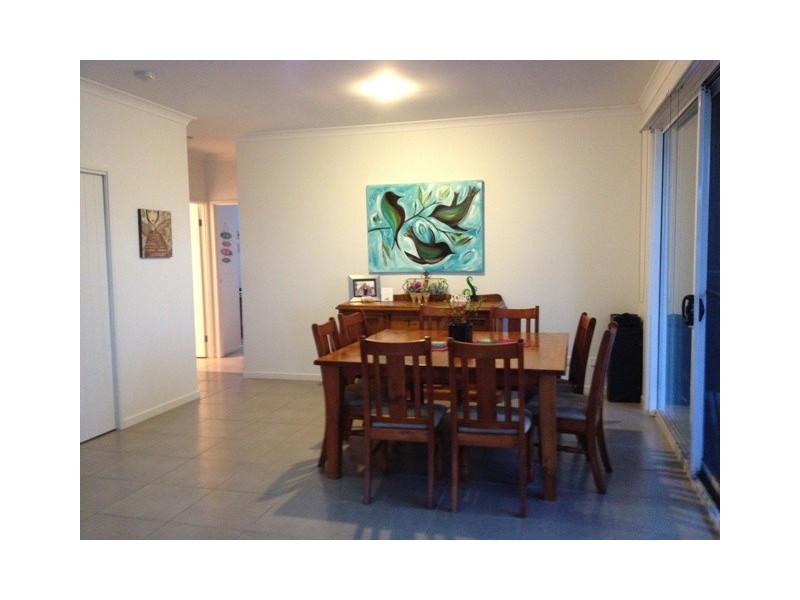 23 Barrine Crescent, Caloundra West QLD 4551