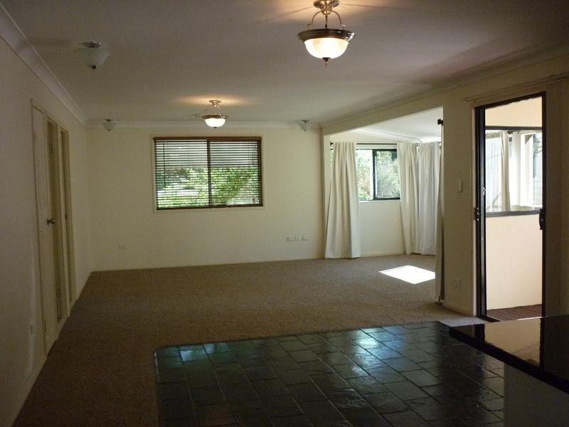 10 Regent Street, Caloundra QLD 4551