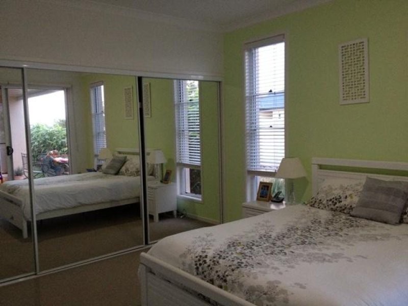 23 Barrine Crescent, Caloundra West QLD 4551