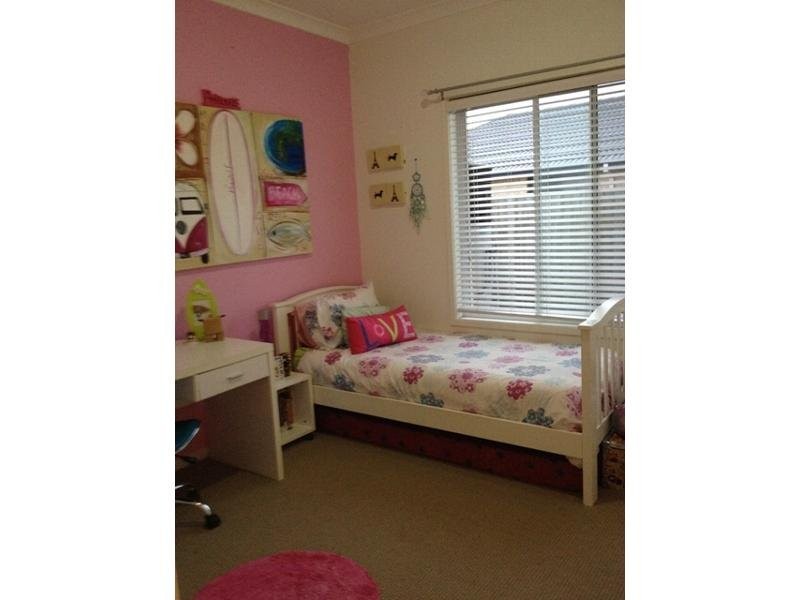 23 Barrine Crescent, Caloundra West QLD 4551