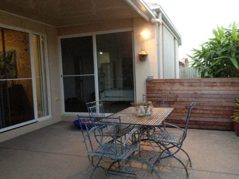 23 Barrine Crescent, Caloundra West QLD 4551