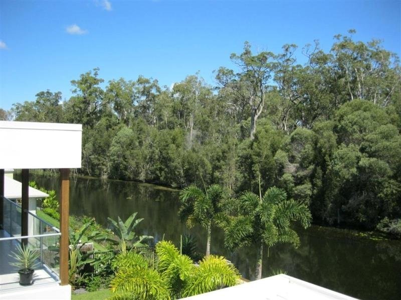 20 Campbellville Circuit, Pelican Waters QLD 4551