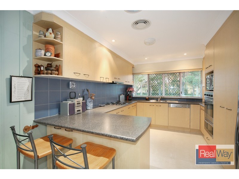 19 Mulloka Esplanade, Wurtulla QLD 4575