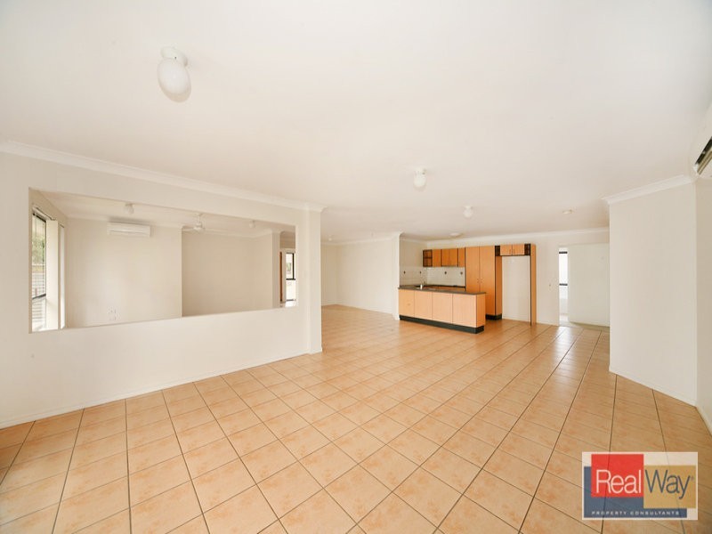12 Scartree Street, Pelican Waters QLD 4551