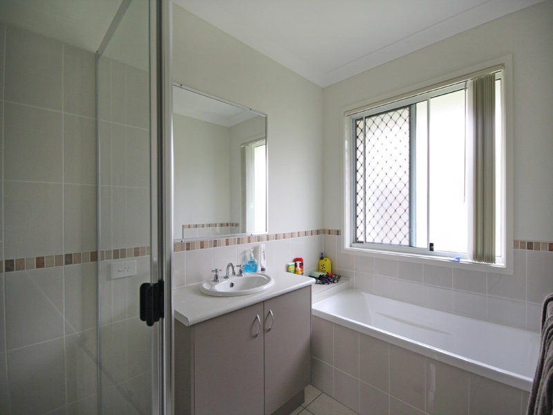 16 Rawson Street, Caloundra West QLD 4551