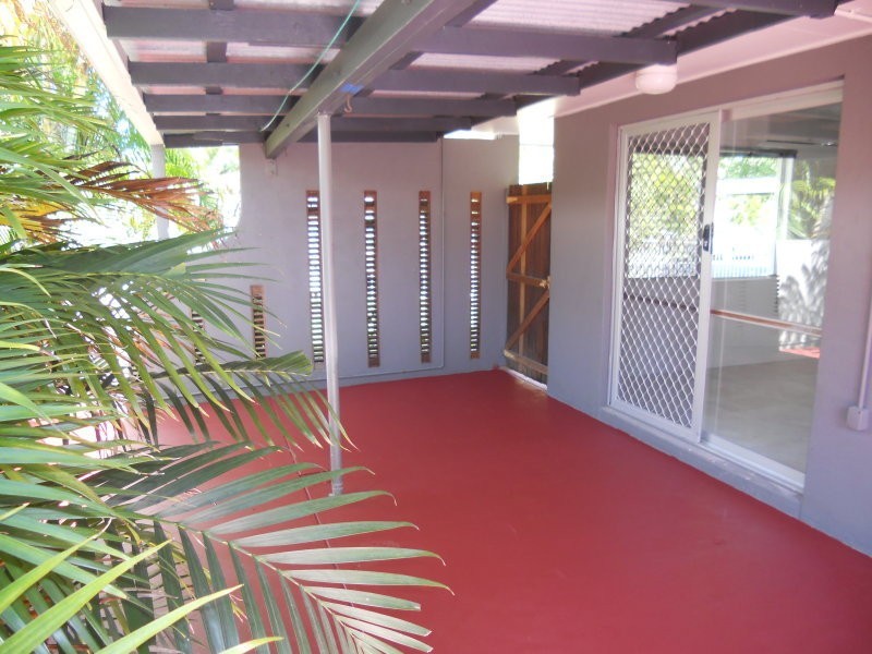 3 Elinya Street, Battery Hill QLD 4551