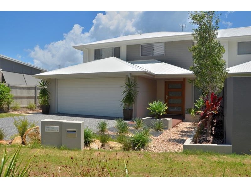 2/1 Cumberland Crescent, Meridan Plains QLD 4551
