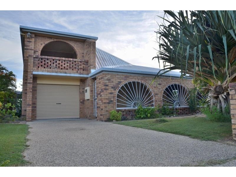 18 Booker Parade, Golden Beach QLD 4551