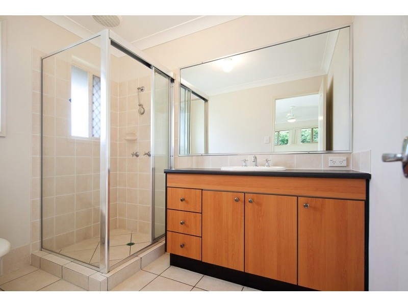 15 Campbellville Circuit, Pelican Waters QLD 4551