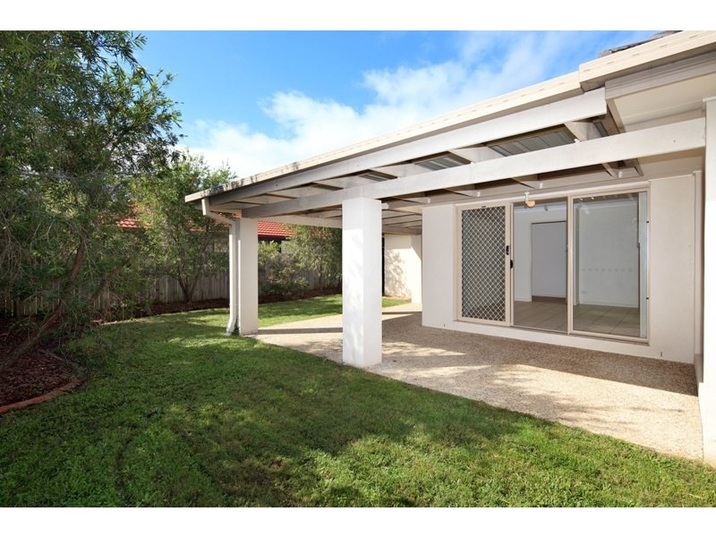 15 Campbellville Circuit, Pelican Waters QLD 4551