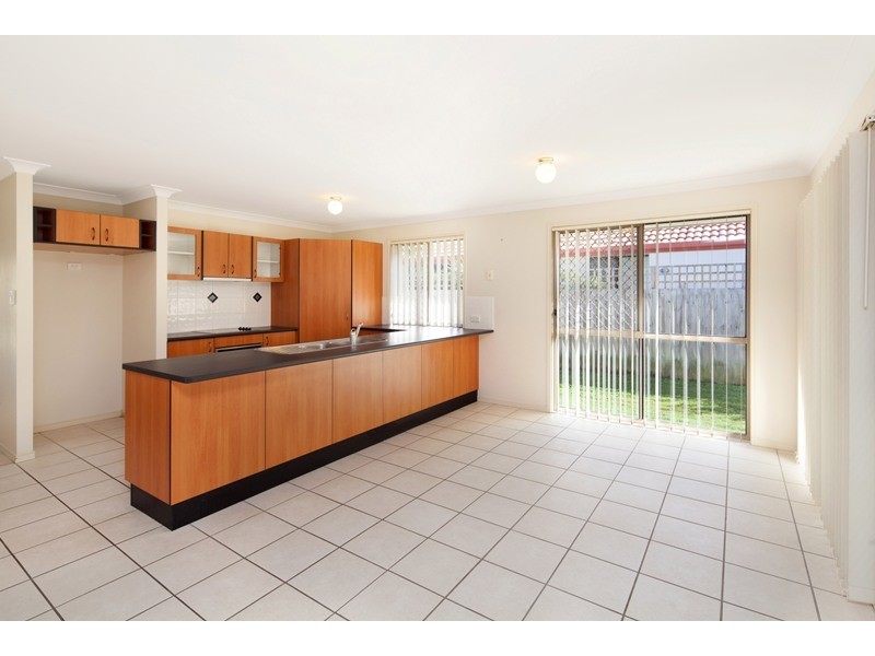 15 Campbellville Circuit, Pelican Waters QLD 4551