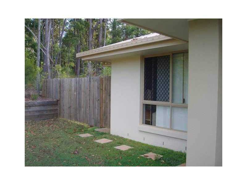 5 Blueberry Close, Little Mountain QLD 4551