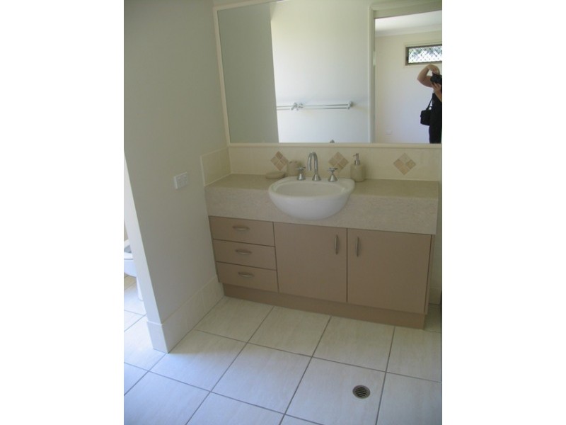 5 Blueberry Close, Little Mountain QLD 4551