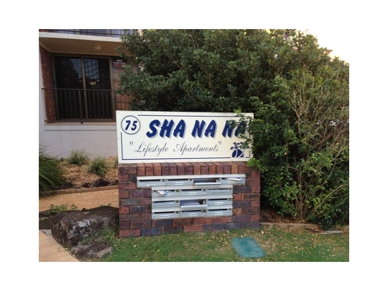 2/75 Edmund Street, Kings Beach QLD 4551