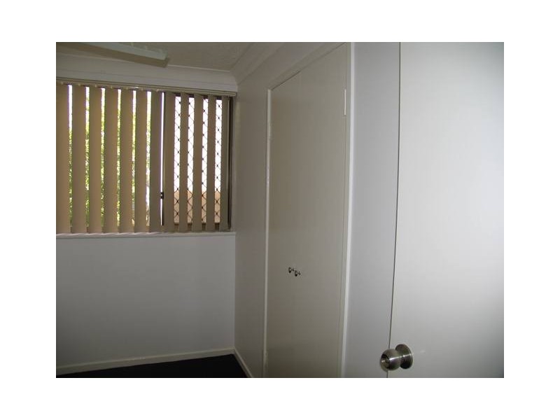 2/75 Edmund Street, Kings Beach QLD 4551