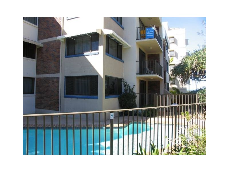 2/75 Edmund Street, Kings Beach QLD 4551