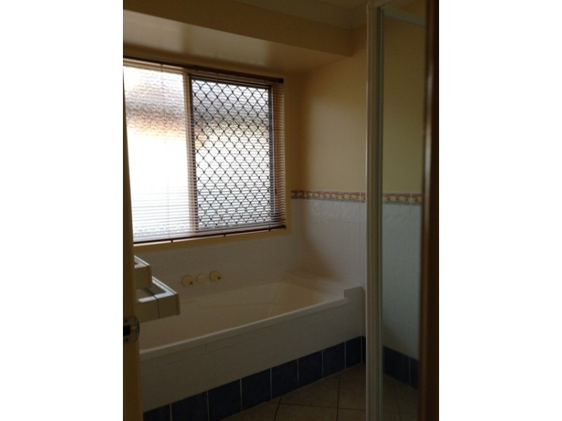 93 Coronation Avenue, Golden Beach QLD 4551