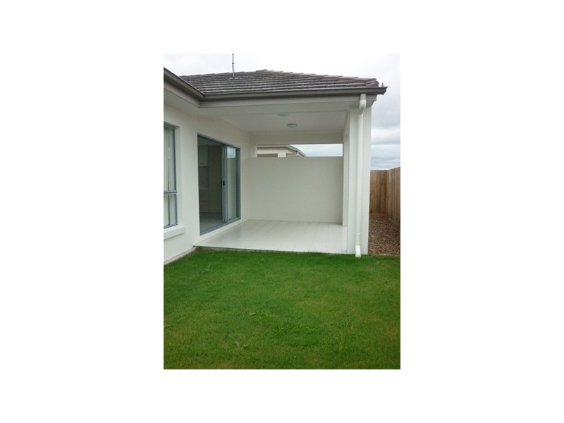 68 Little Mountain Drive, Little Mountain QLD 4551