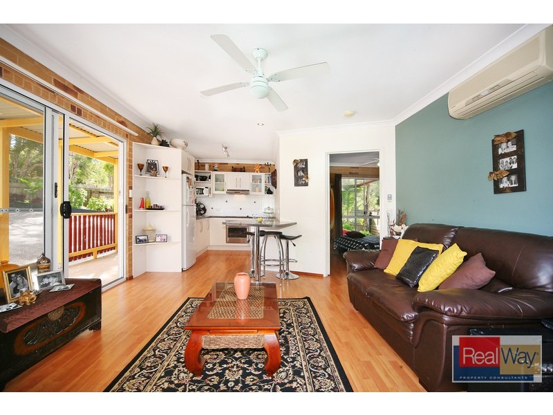 9 Ascot Way, Little Mountain QLD 4551