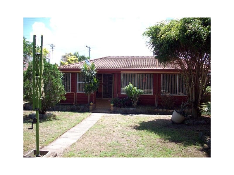 281 Nicklin Way, Warana QLD 4575
