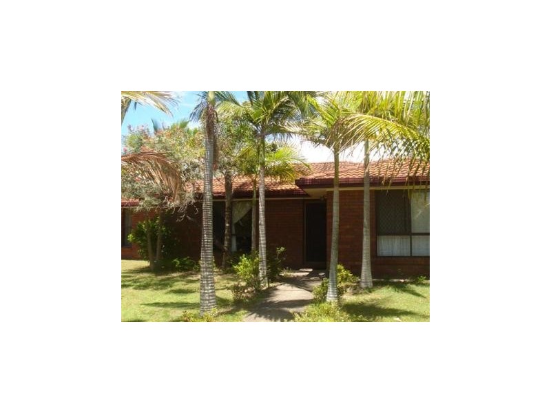 16 Parari Street, Warana QLD 4575