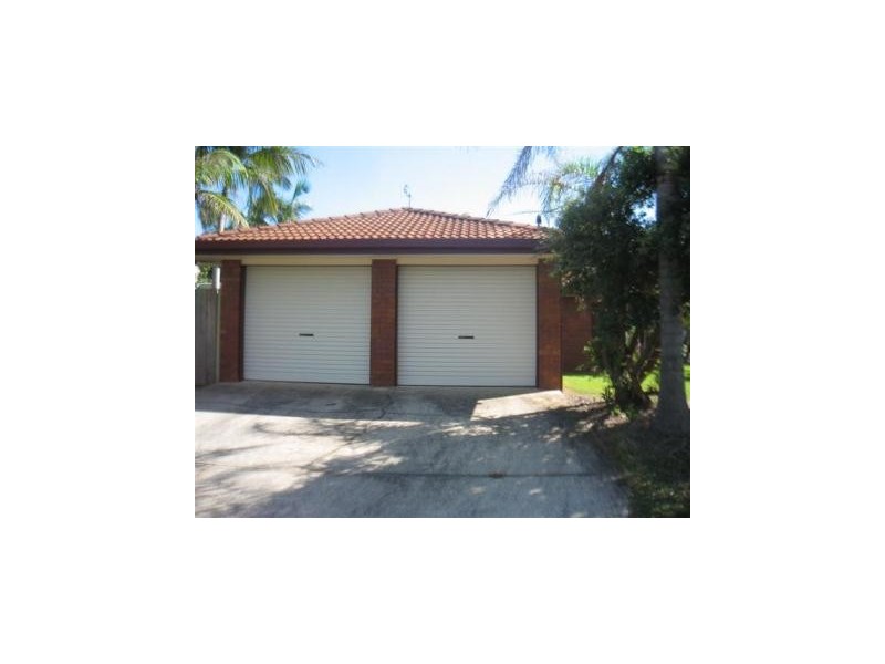 16 Parari Street, Warana QLD 4575