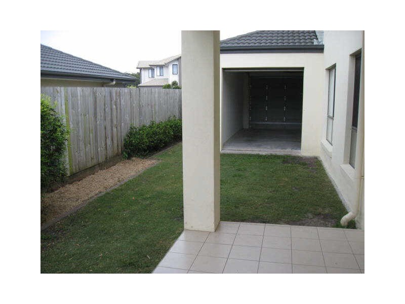 47 Hillview Crescent, Little Mountain QLD 4551