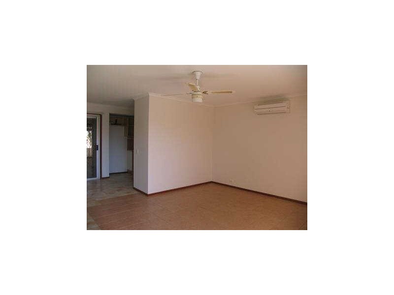 Warana QLD 4575