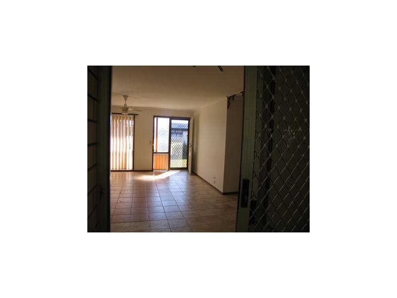 Warana QLD 4575