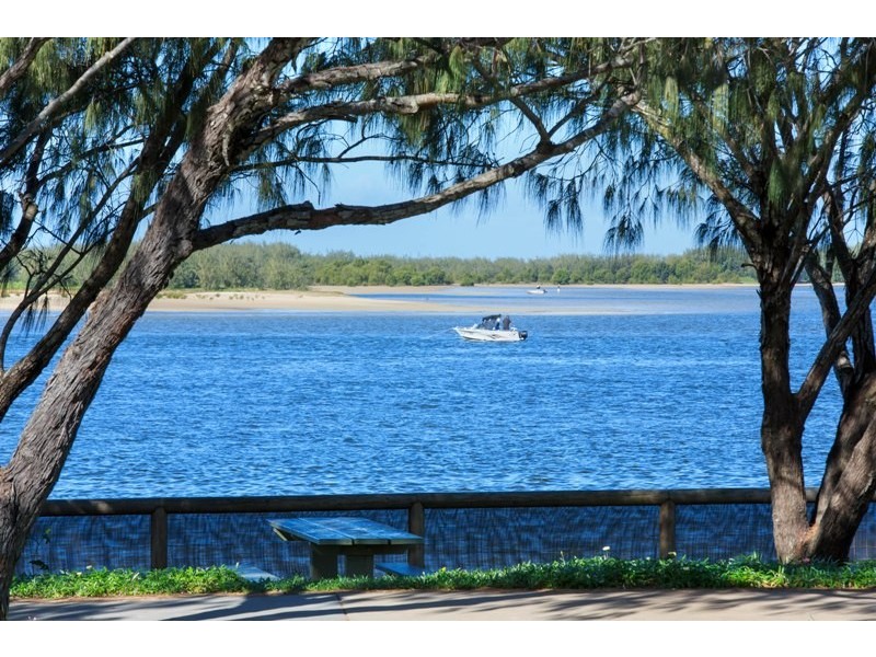 3/1 “Rovea” The Esplanade, Golden Beach QLD 4551